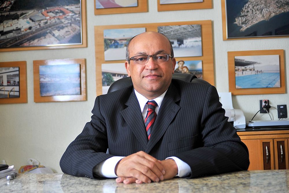 csm_03082018_24horas_reitor_da_Unirb_Carlos_Joel_foto___Ricardo_Prado_divulgacao_44ad911a07